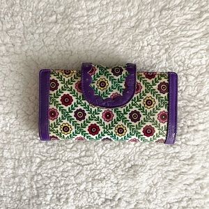 EUC Vera Bradley Frill Wallet